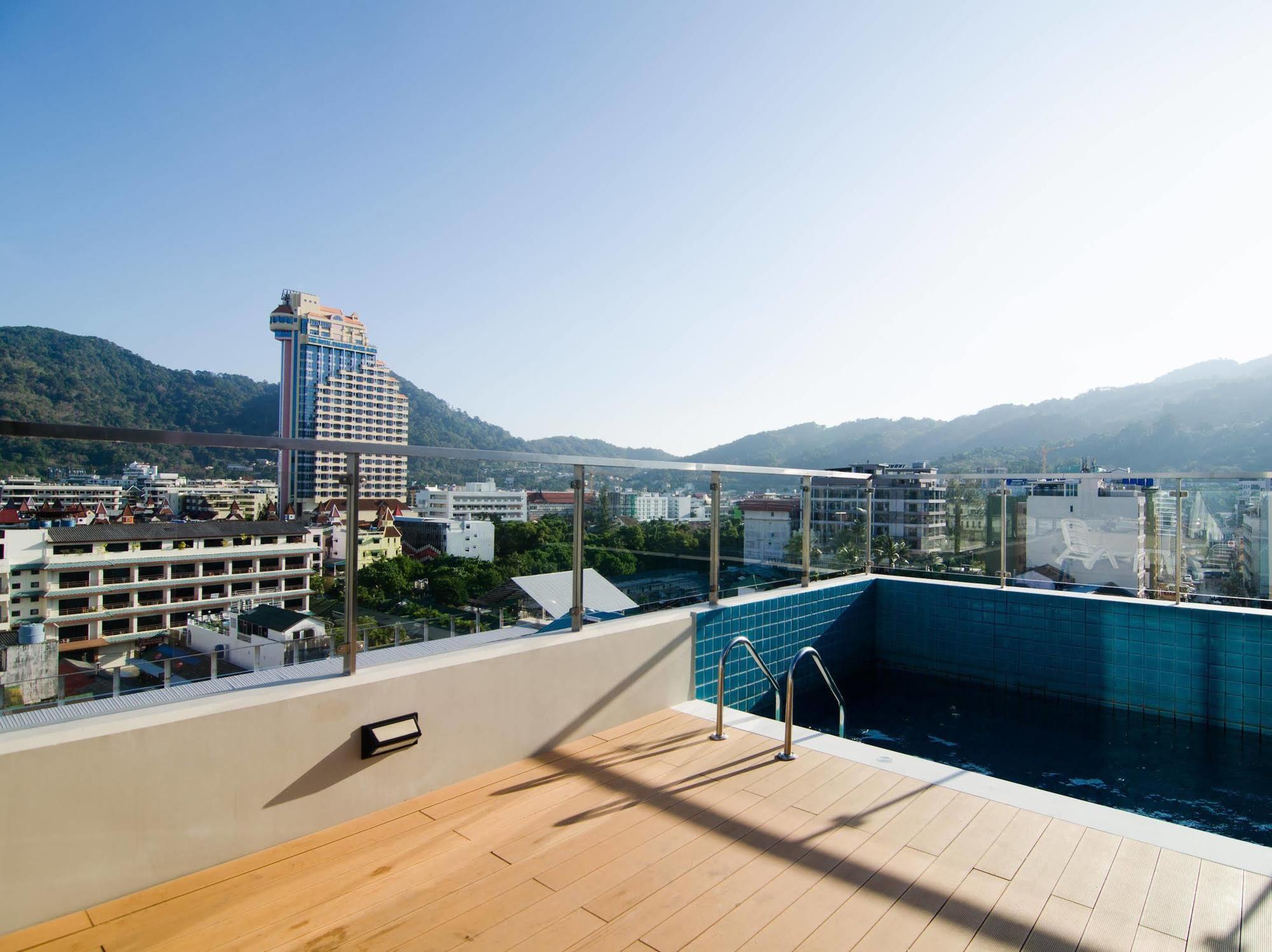 Centro One Bangla Hotel Patong Exterior photo