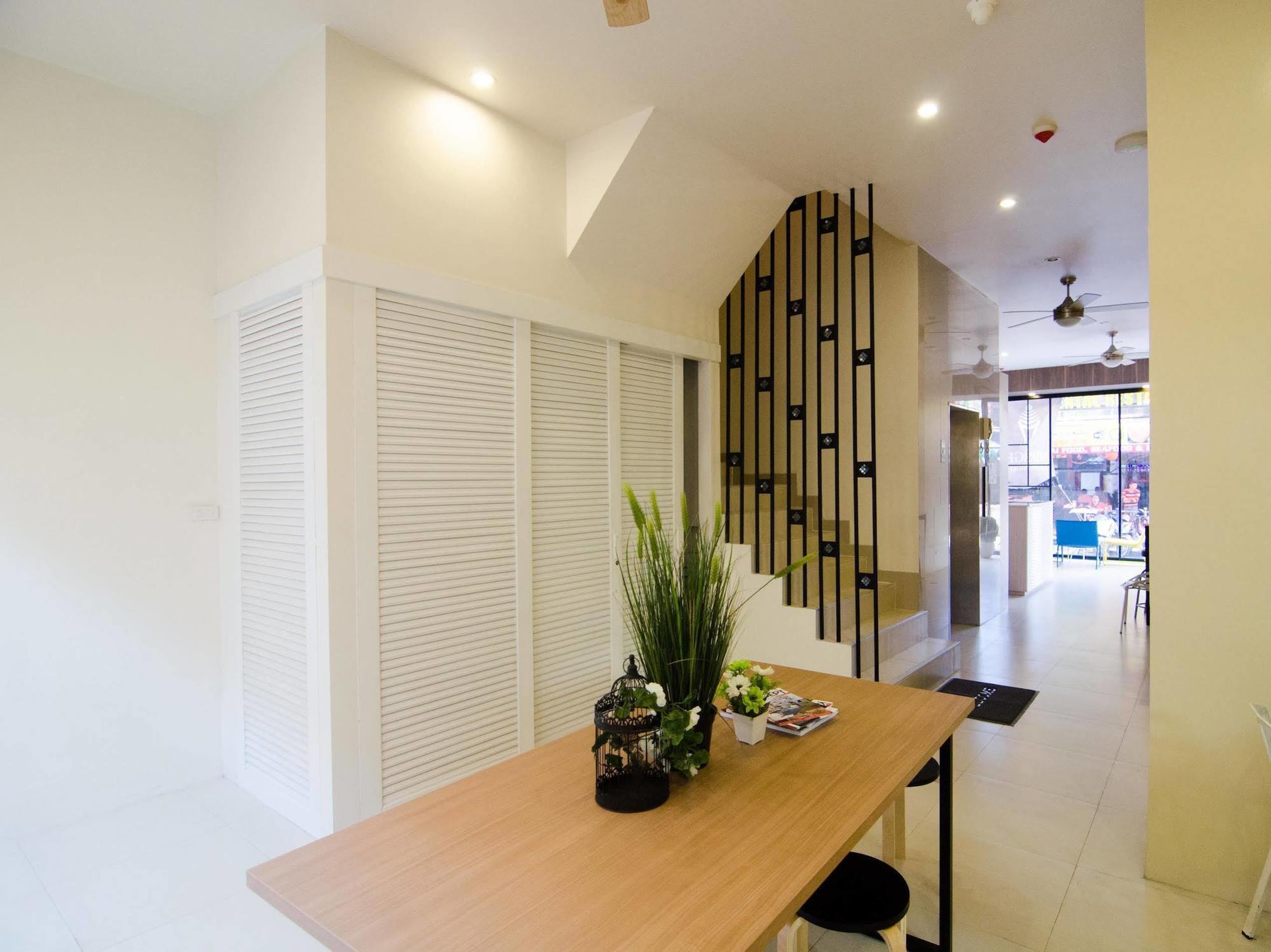 Centro One Bangla Hotel Patong Exterior photo